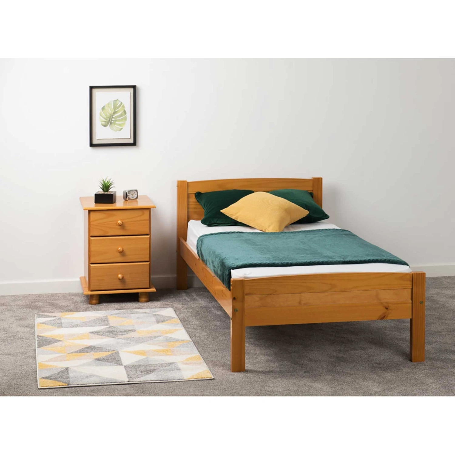 Amber Antique Pine Bed 3 Amber Antique Pine Bed