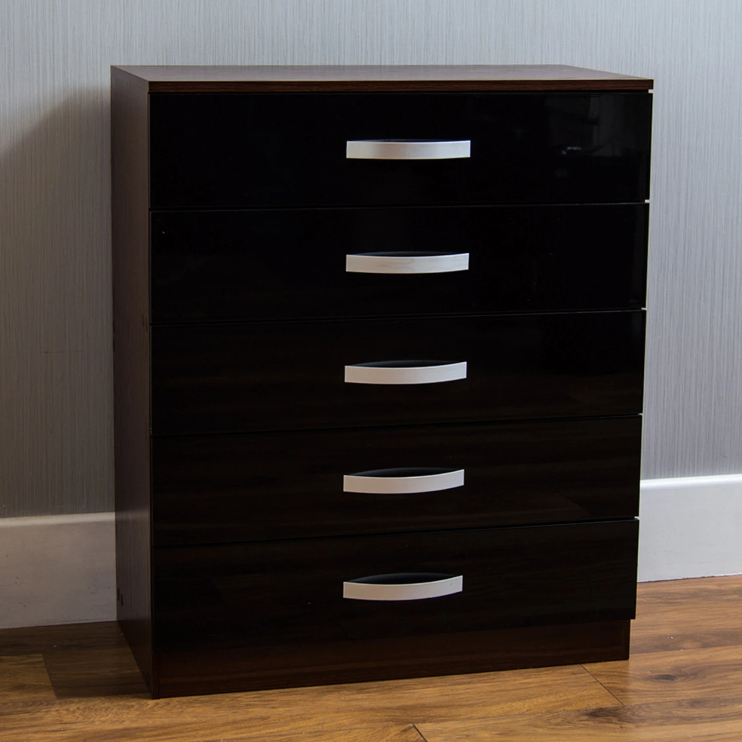 Hulio Black And Walnut 5 Drawer Chest 3 Hulio Black And Walnut 5 Drawer Chest