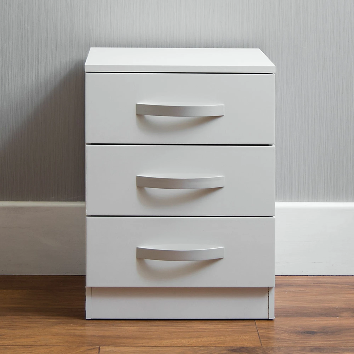 Hulio White 3 Drawer Bedside 4 Hulio White 3 Drawer Bedside - Image 2