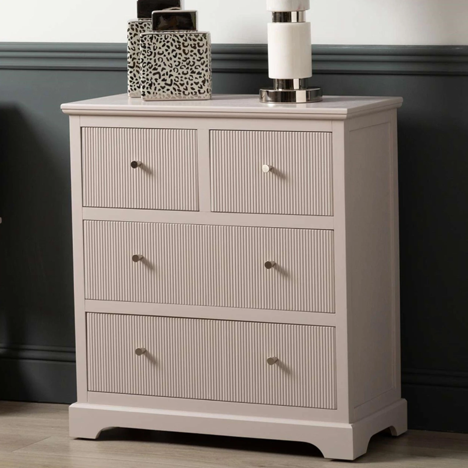Lindon 4 Drawer Chest Cabinet Summer Grey 5 Lindon 4 Drawer Chest Cabinet Summer Grey - Image 3