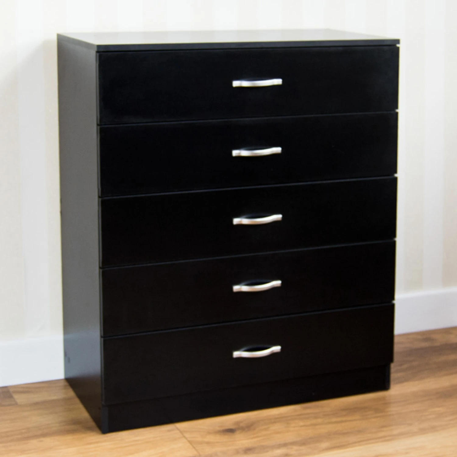 Riano Black 5 Drawer Chest 3 Riano Black 5 Drawer Chest